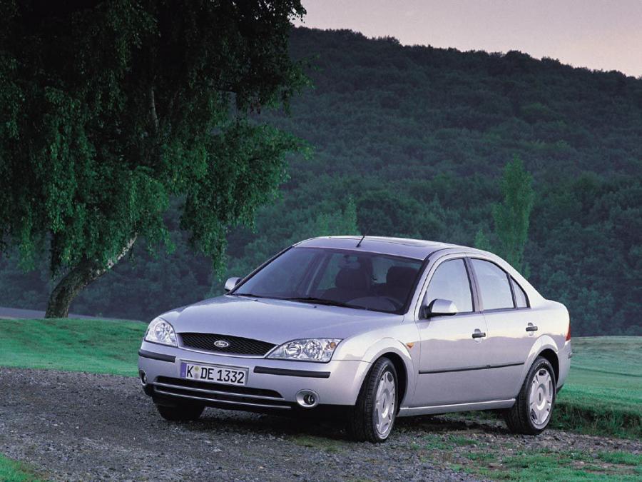  Ford Mondeo Sedan 2000 года  (фото 17 из 24)